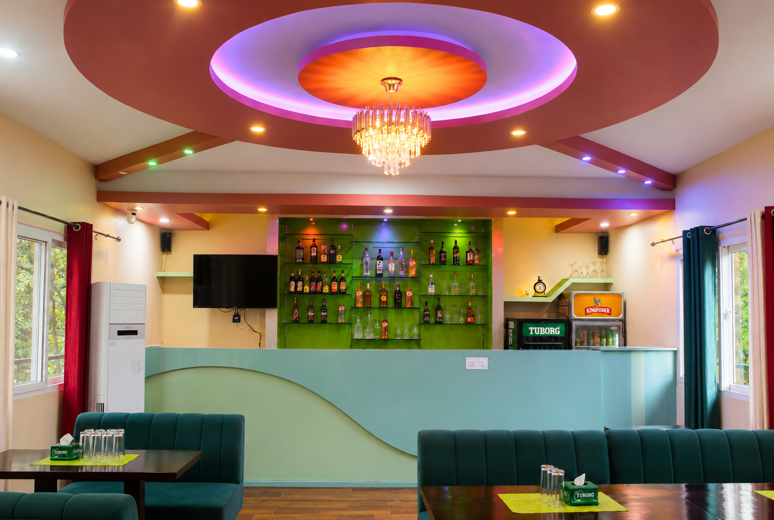 Rooftop Bar and Restaurant